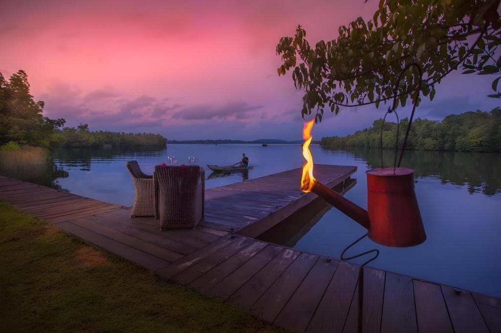 Roman Lake Ayurveda Boutique Resort Ahungalla Bagian luar foto