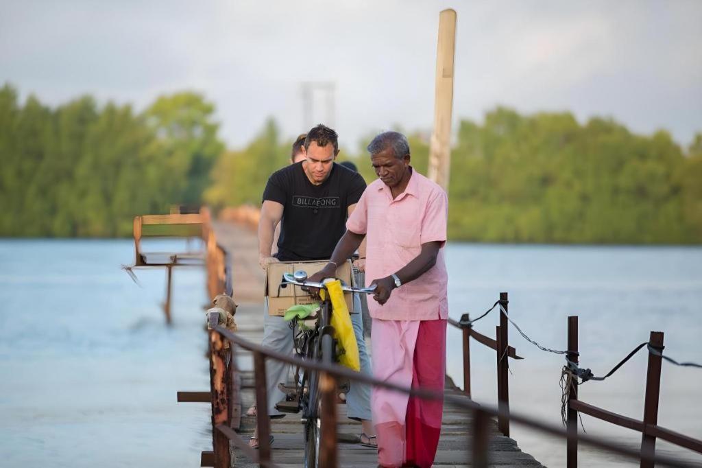 Roman Lake Ayurveda Boutique Resort Ahungalla Bagian luar foto