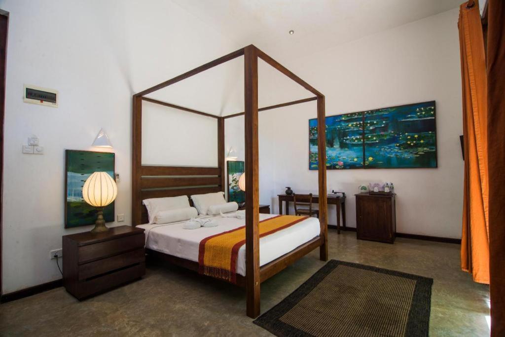 Roman Lake Ayurveda Boutique Resort Ahungalla Bagian luar foto