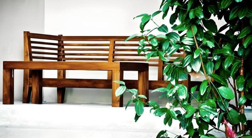 Roman Lake Ayurveda Boutique Resort Ahungalla Bagian luar foto